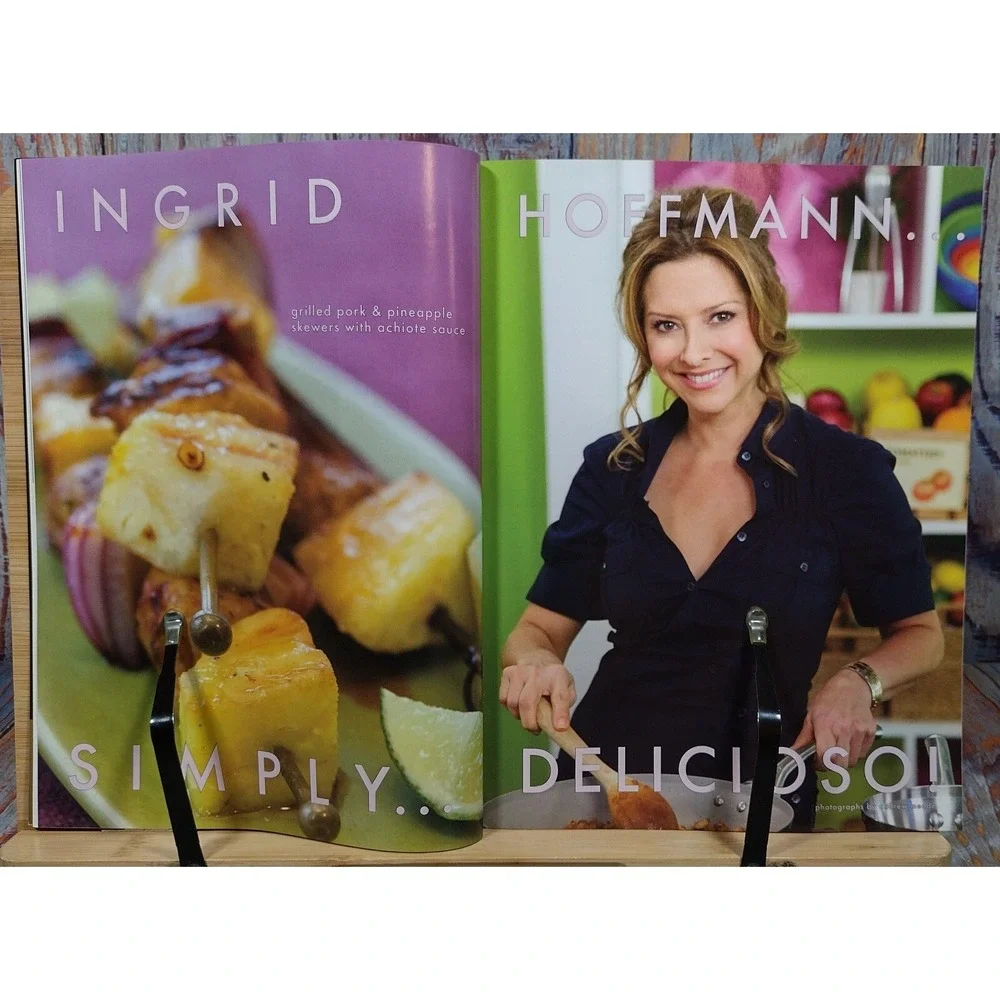 Food Magazine PREVIEW ISSUE Rocco, Alton Brown, Emeril,‎ Michael Chiarello